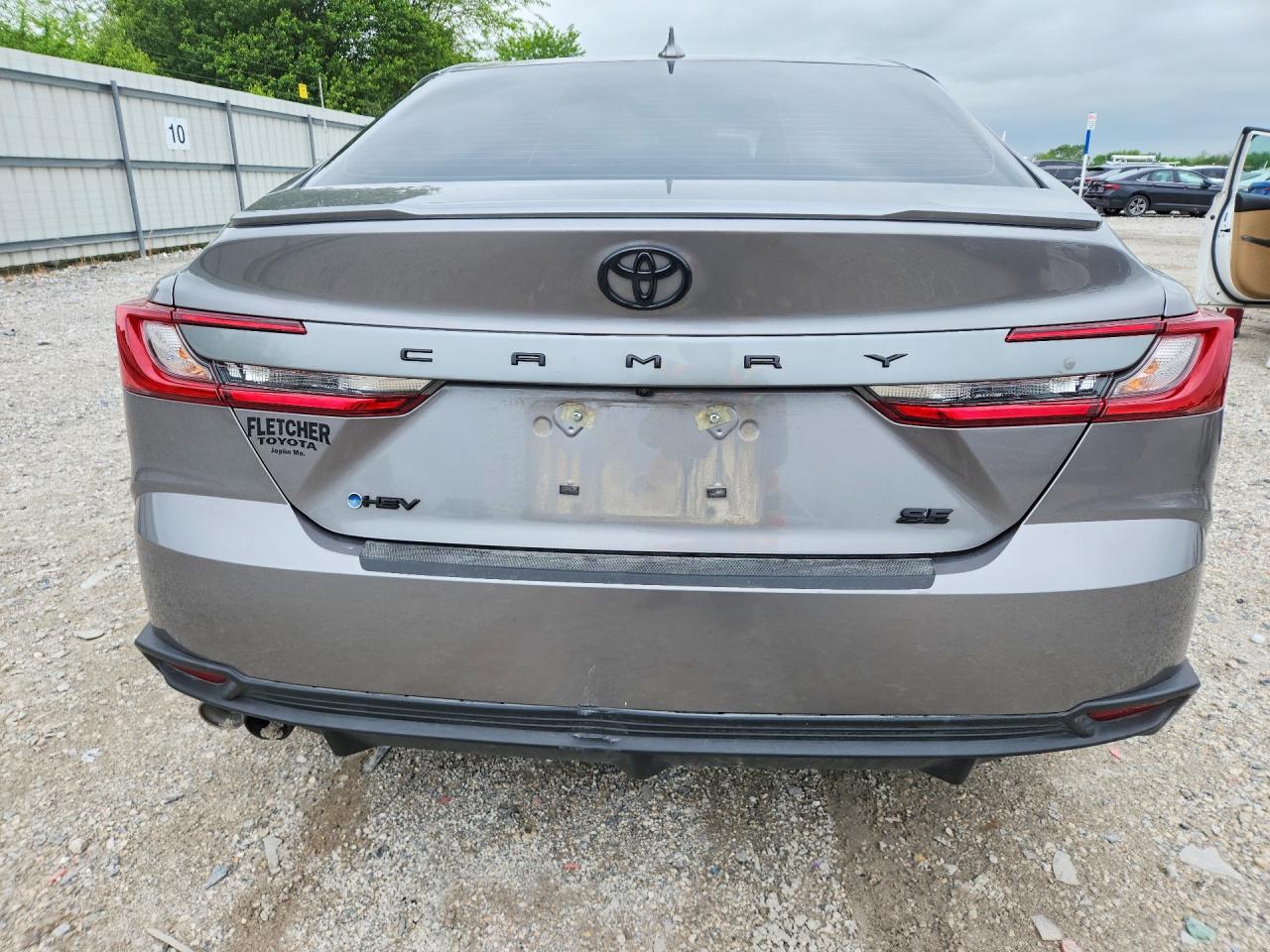 2025 TOYOTA CAMRY