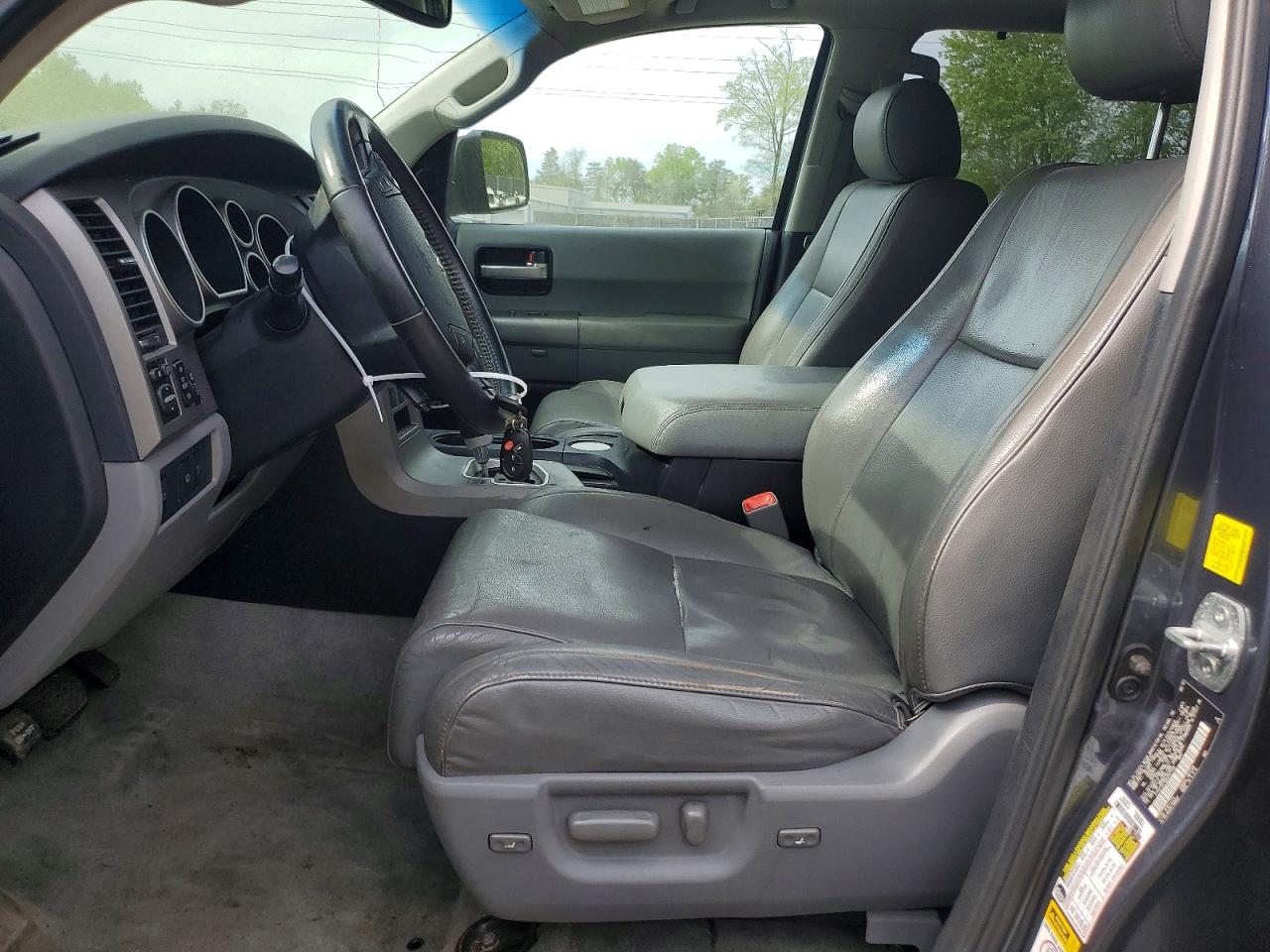 2010 TOYOTA SEQUOIA
