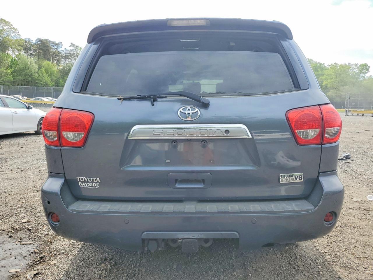 2010 TOYOTA SEQUOIA