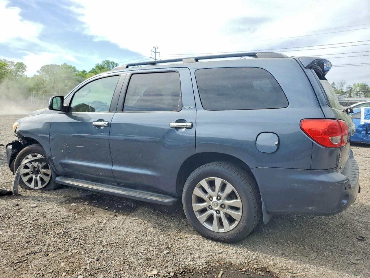 2010 TOYOTA SEQUOIA