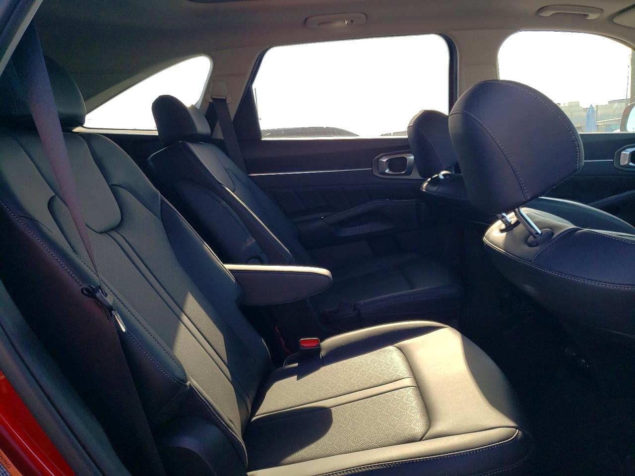2023 KIA SORENTO
