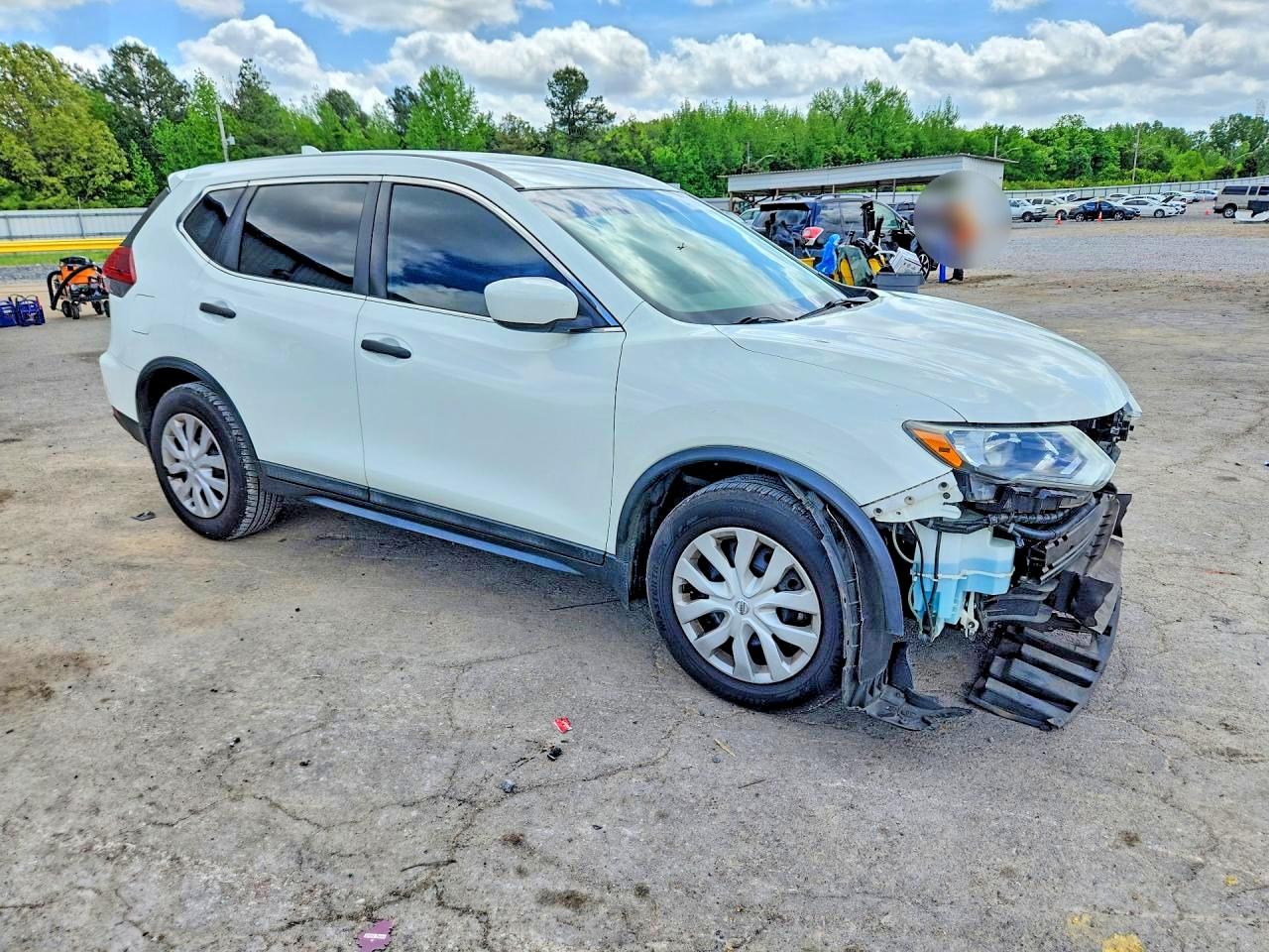 2018 NISSAN ROGUE