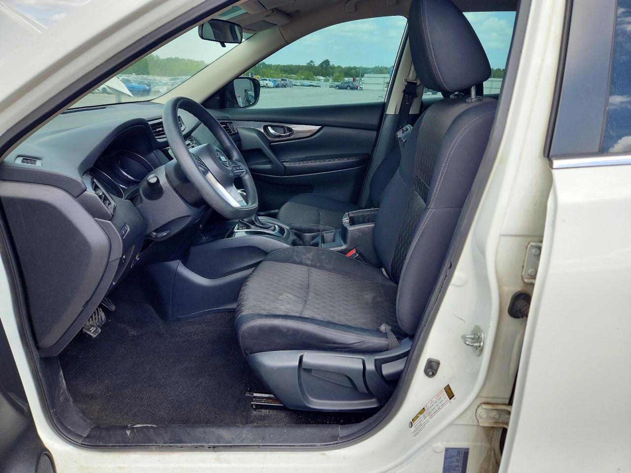 2018 NISSAN ROGUE