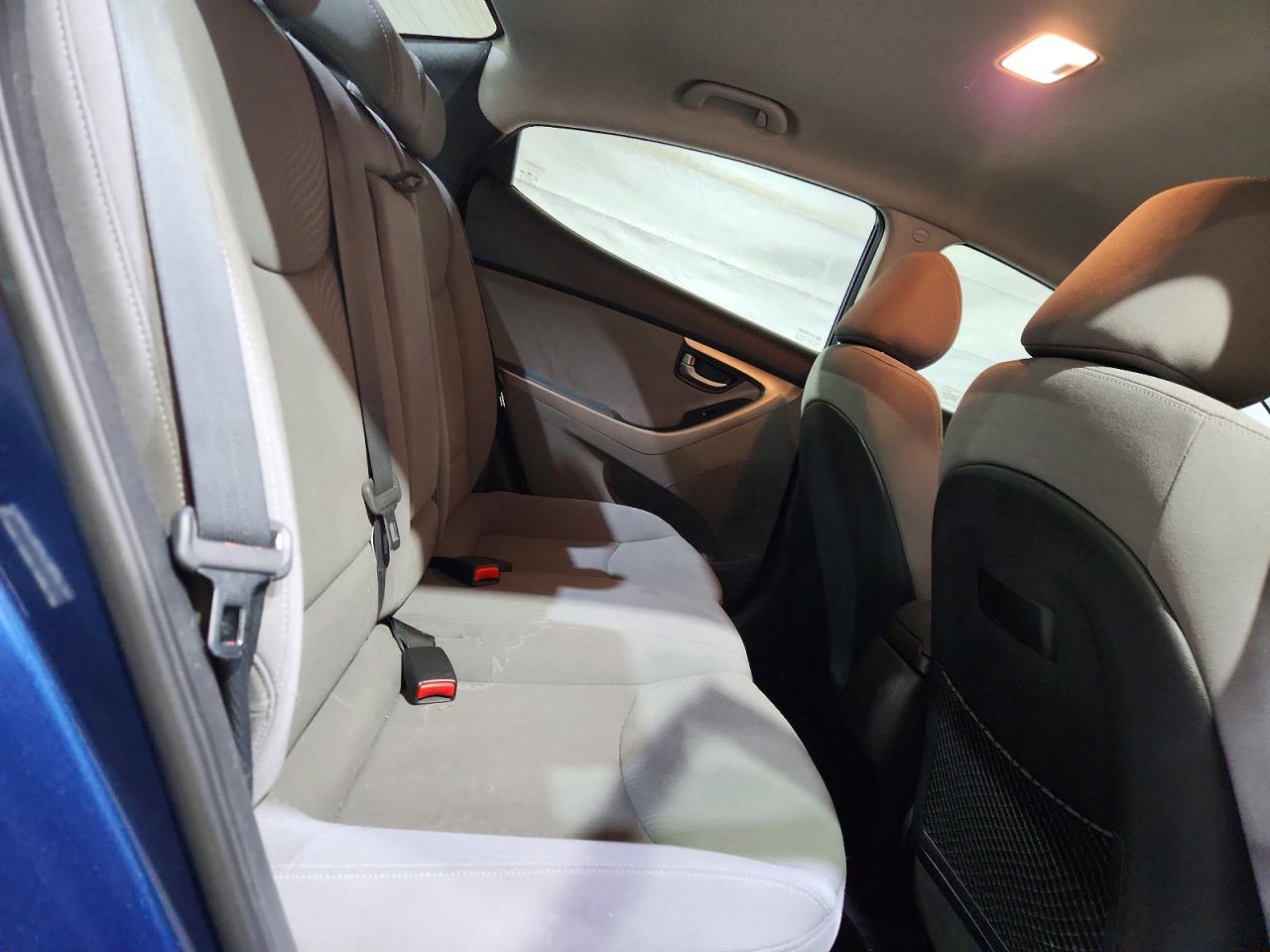 2015 HYUNDAI ELANTRA