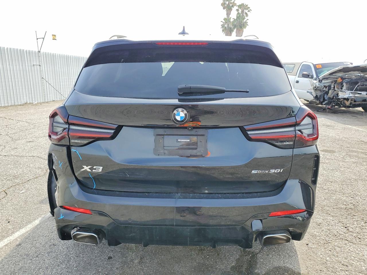 2022 BMW X3