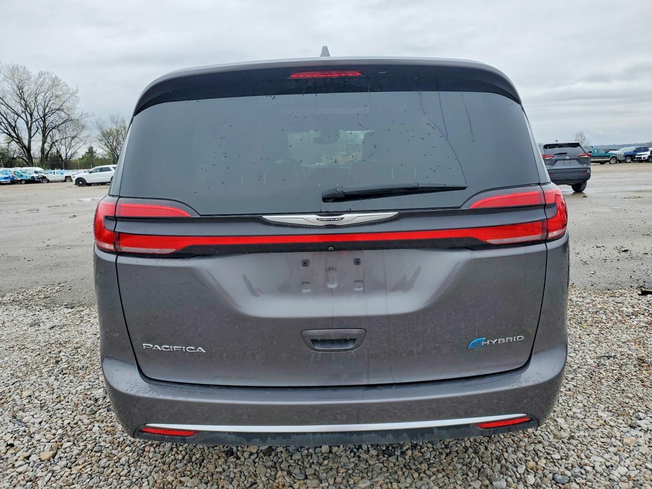 2022 CHRYSLER PACIFICA