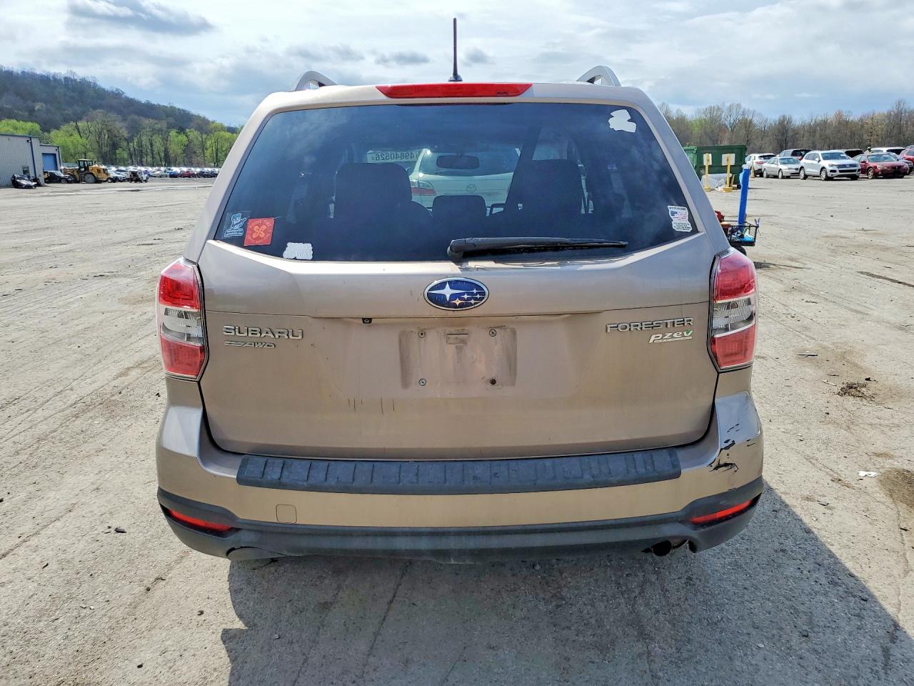 2014 SUBARU FORESTER