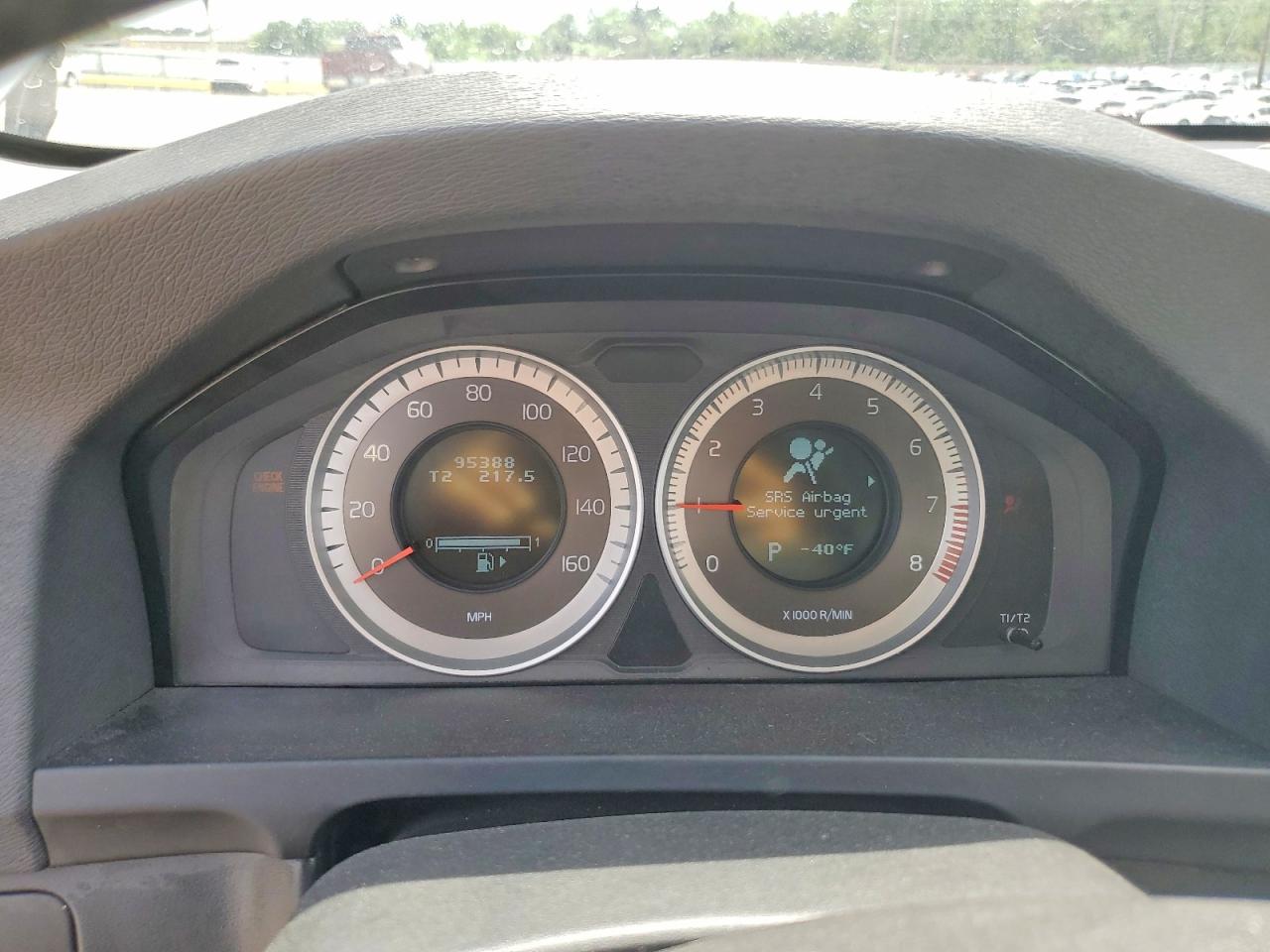 2013 VOLVO S60