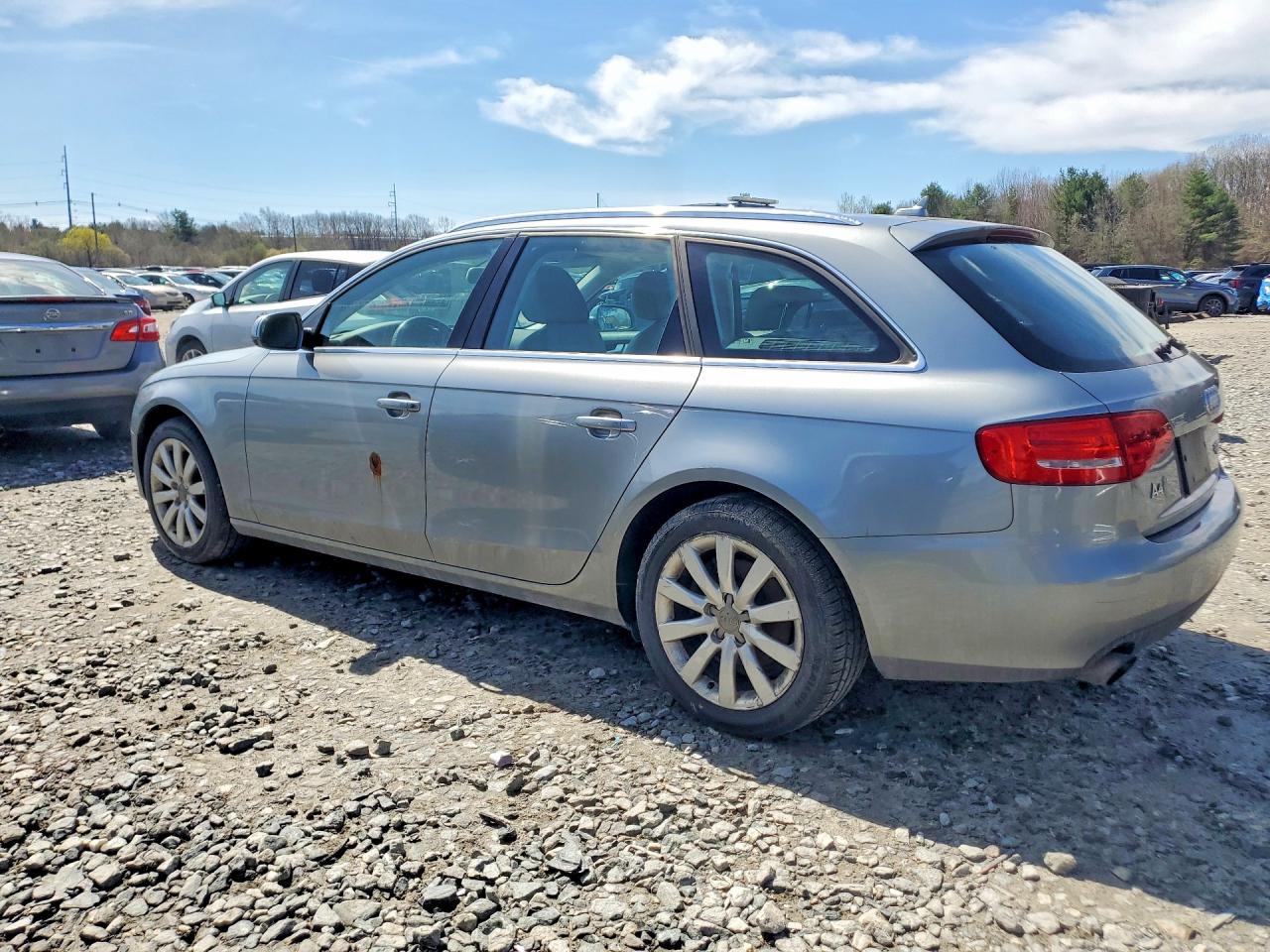 2010 AUDI A4
