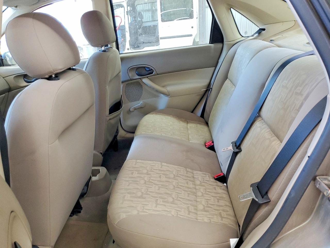 2005 FORD FOCUS