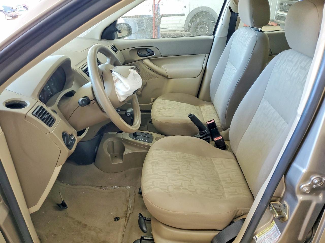 2005 FORD FOCUS
