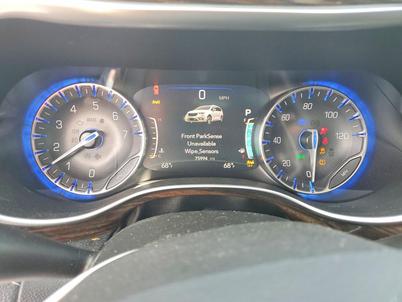 2022 CHRYSLER PACIFICA