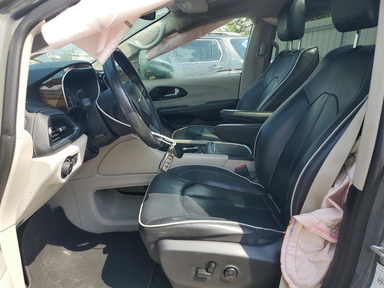 2022 CHRYSLER PACIFICA