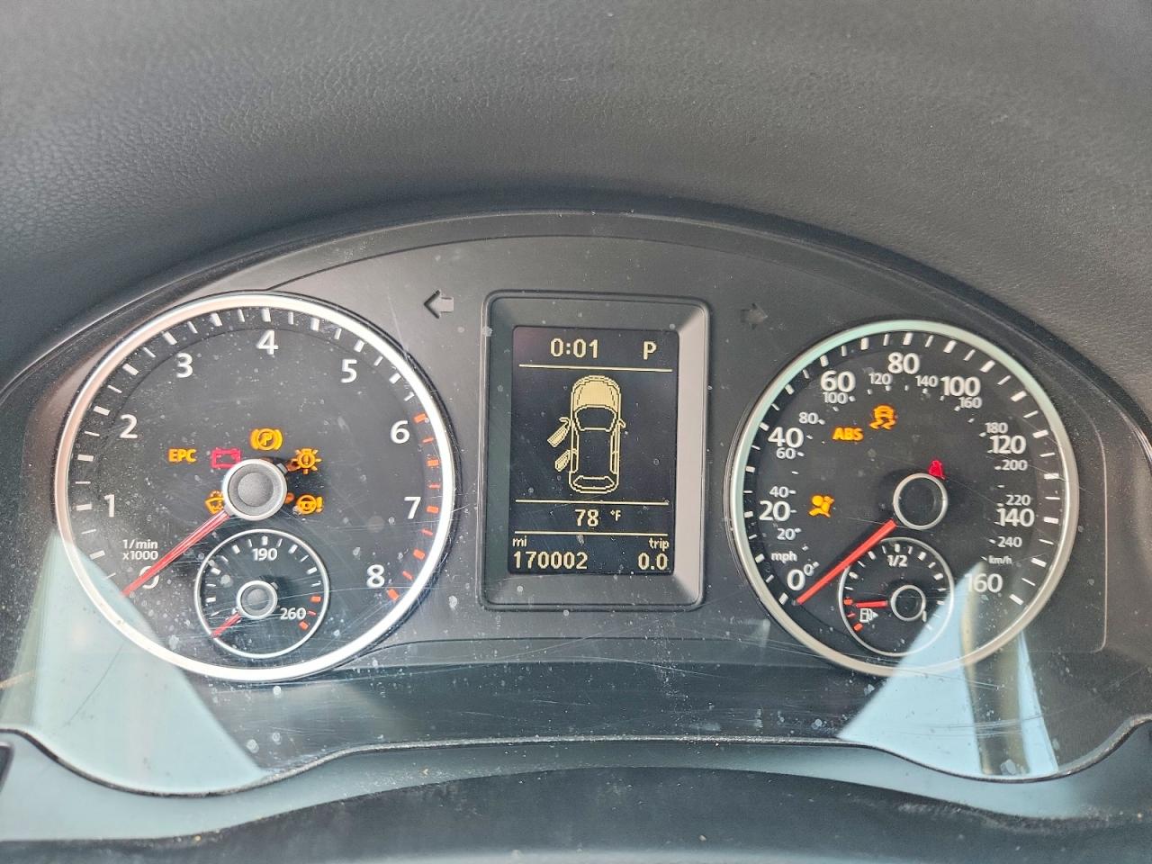 2015 VOLKSWAGEN TIGUAN S