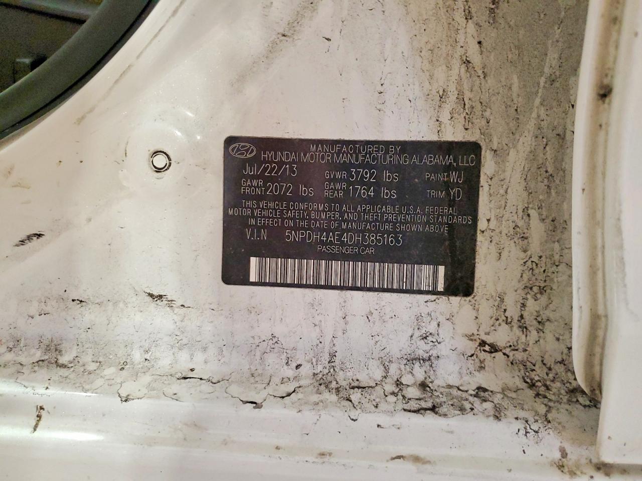 2013 HYUNDAI ELANTRA