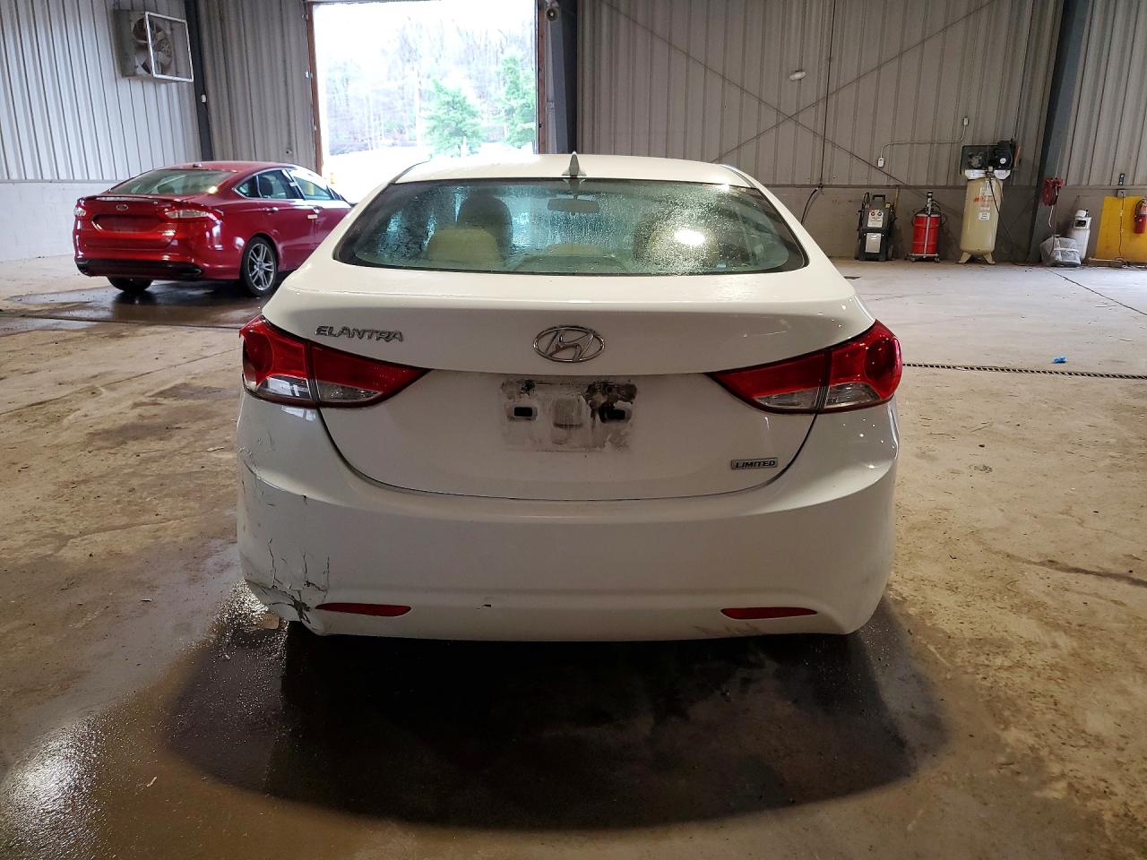 2013 HYUNDAI ELANTRA