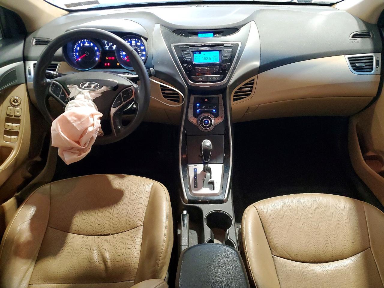 2013 HYUNDAI ELANTRA