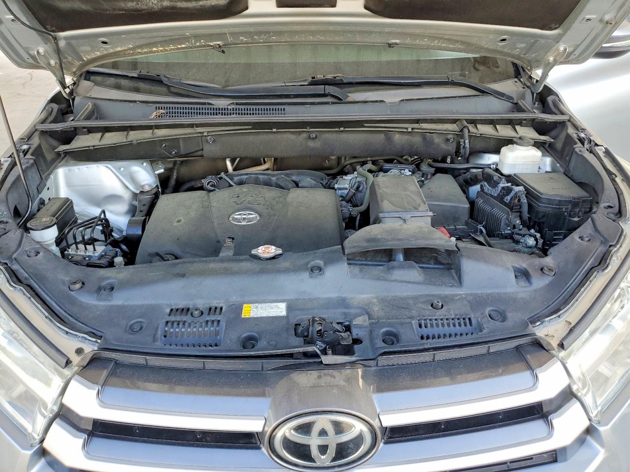 2019 TOYOTA HIGHLANDER
