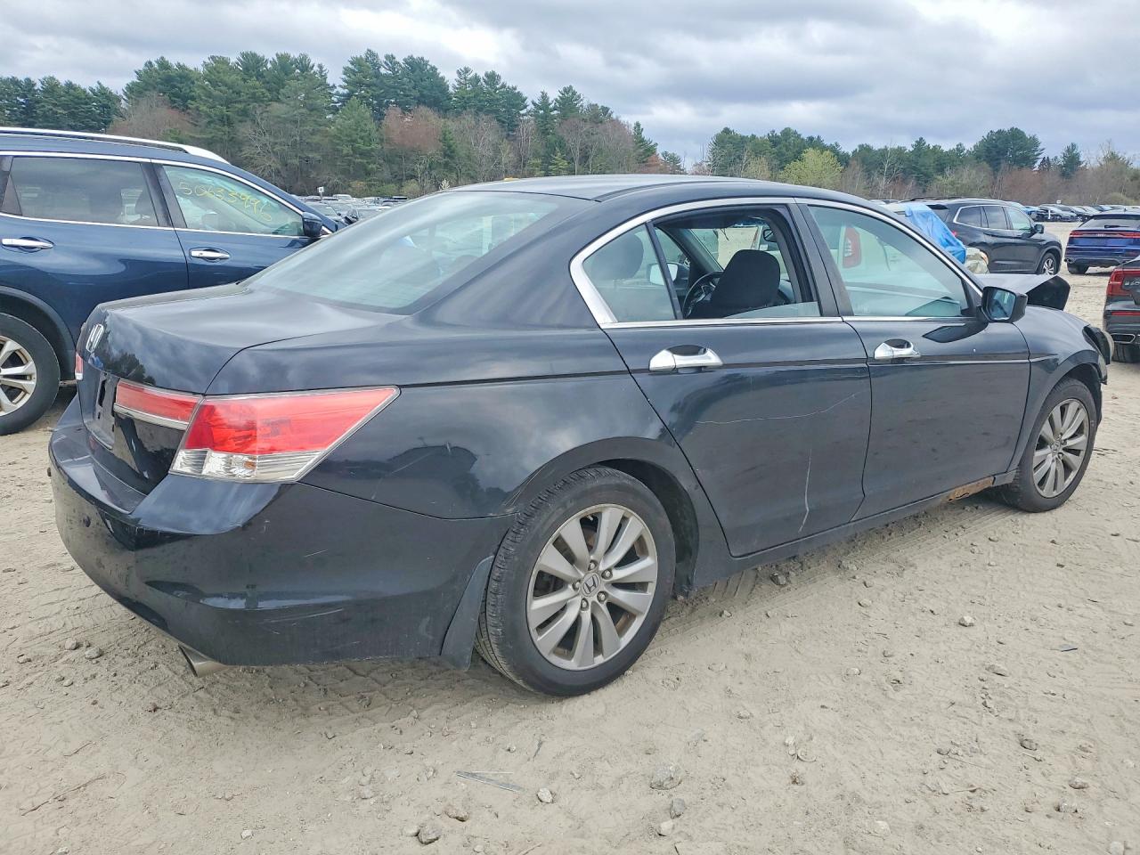 2012 HONDA ACCORD