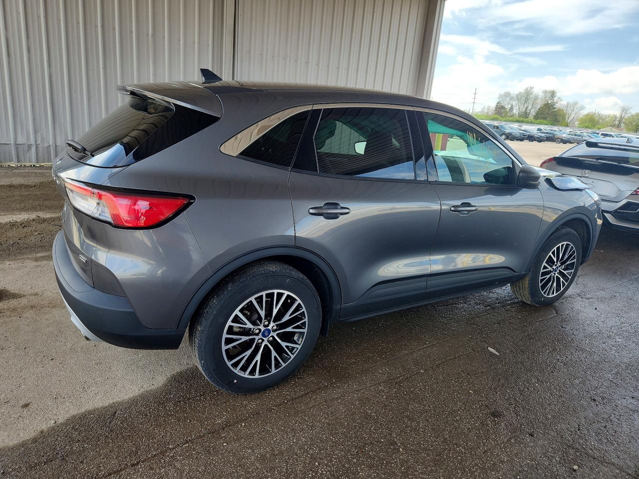 2022 FORD ESCAPE