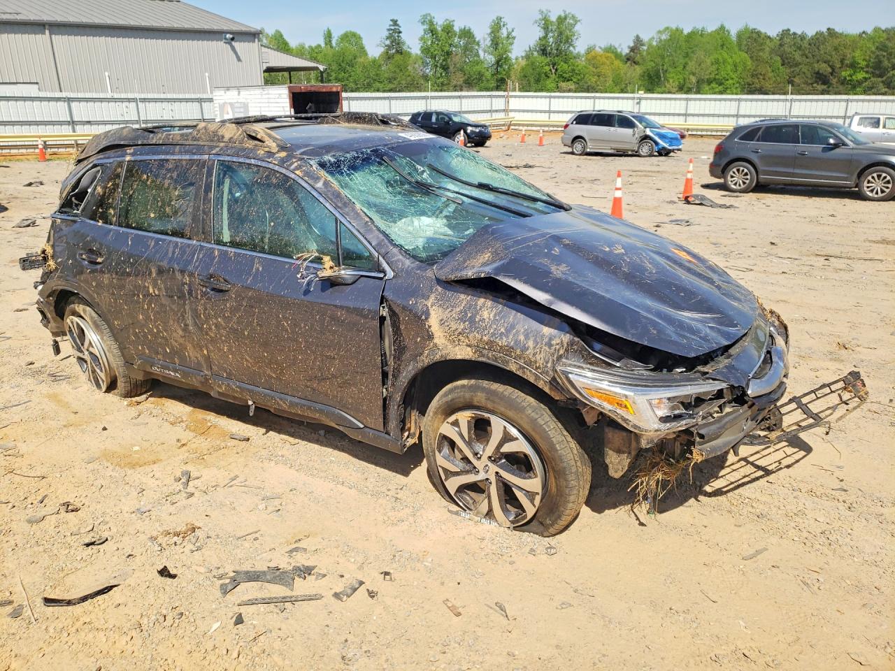2022 SUBARU OUTBACK