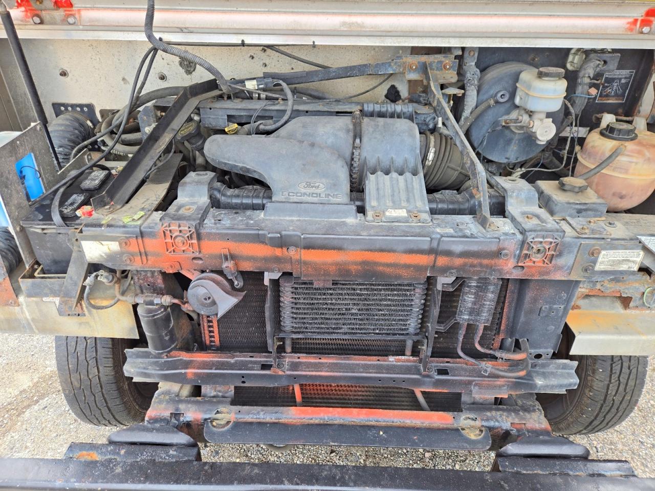 2004 FORD ECONOLINE