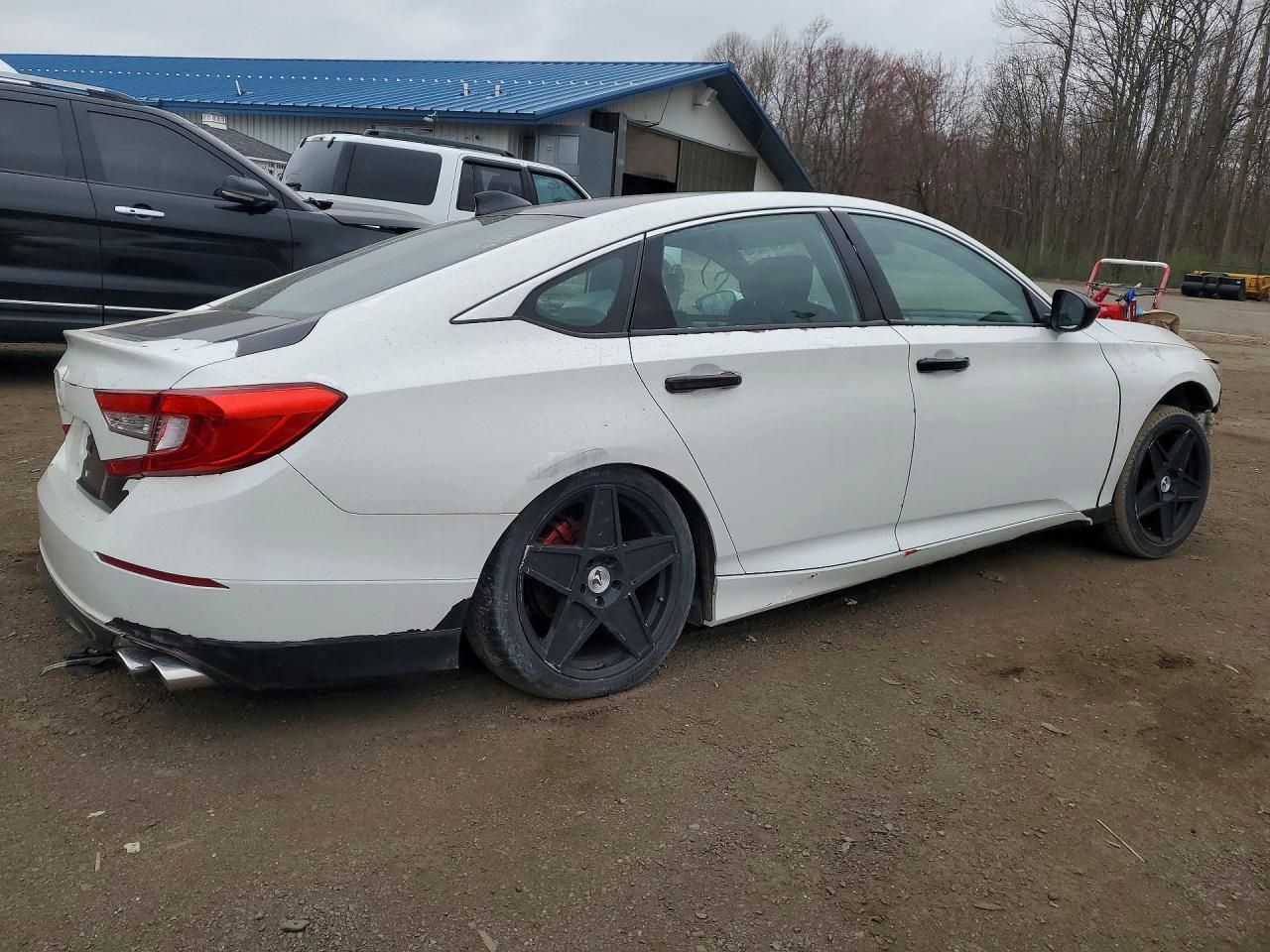 2018 HONDA ACCORD