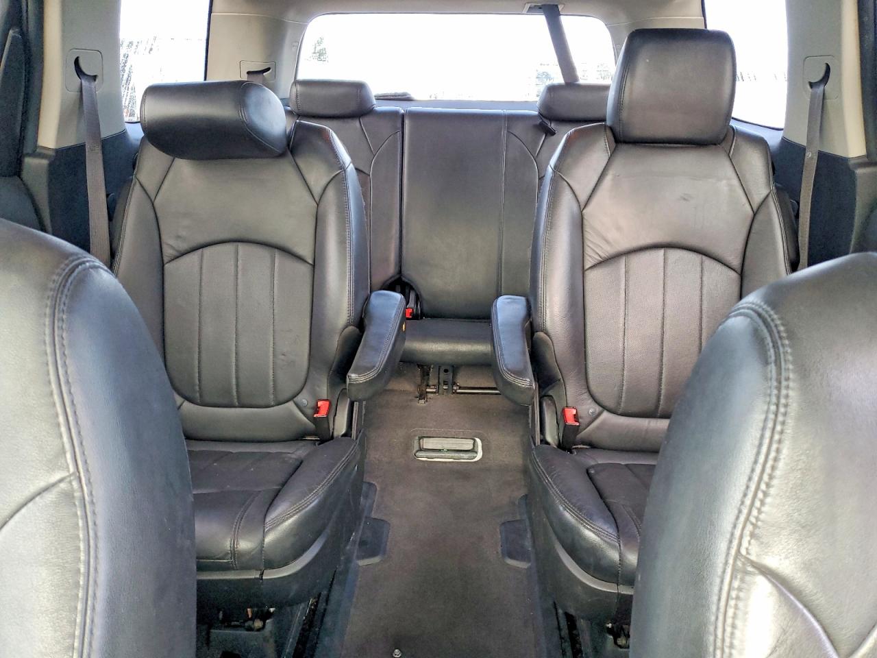 2011 GMC ACADIA DEN