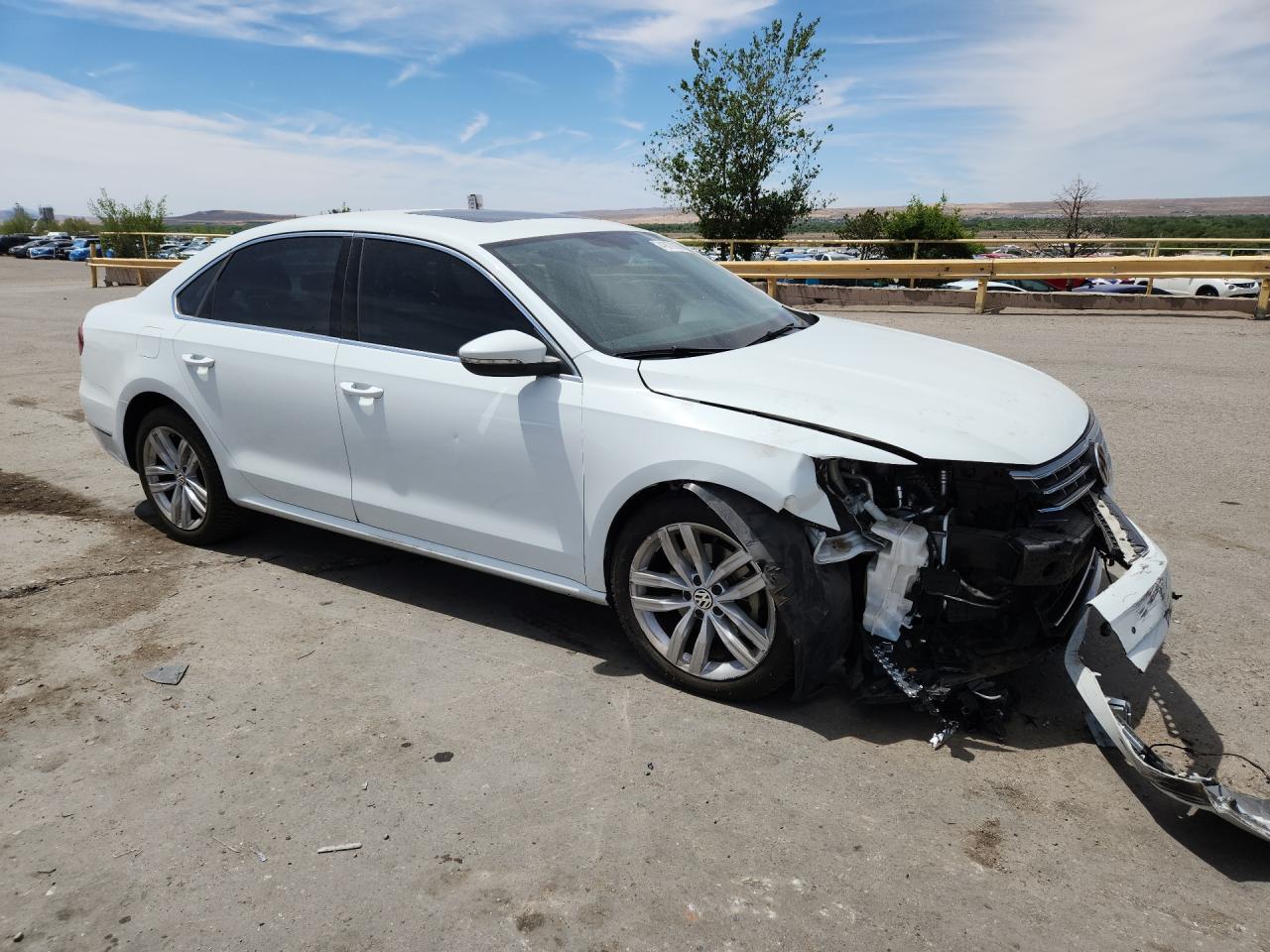 2018 VOLKSWAGEN PASSAT