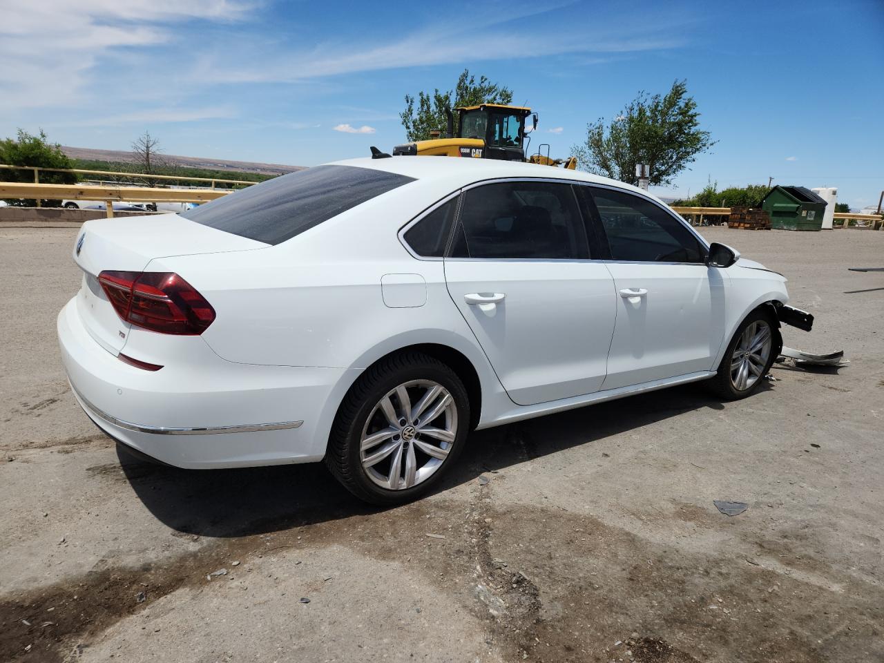 2018 VOLKSWAGEN PASSAT
