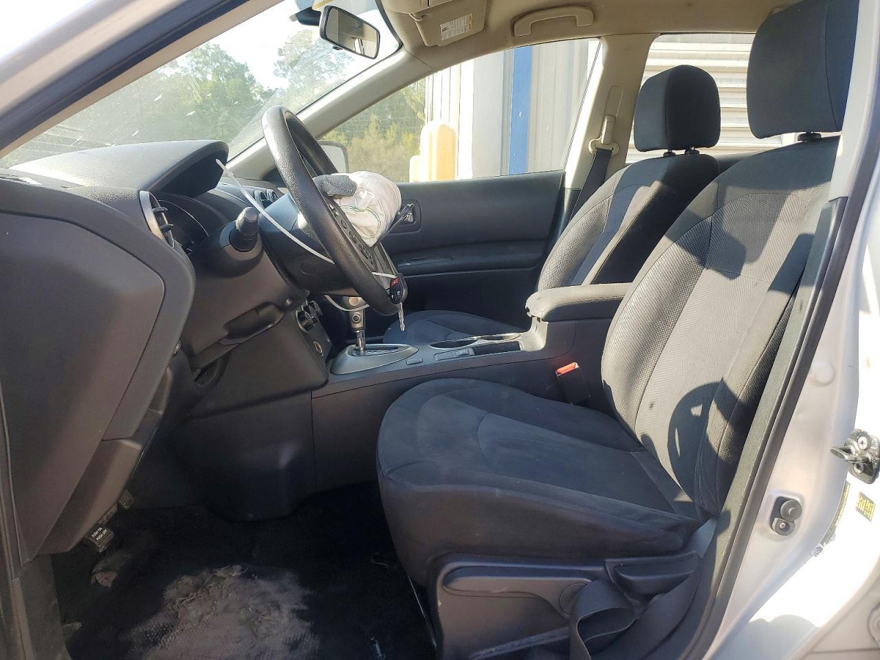 2014 NISSAN ROGUE
