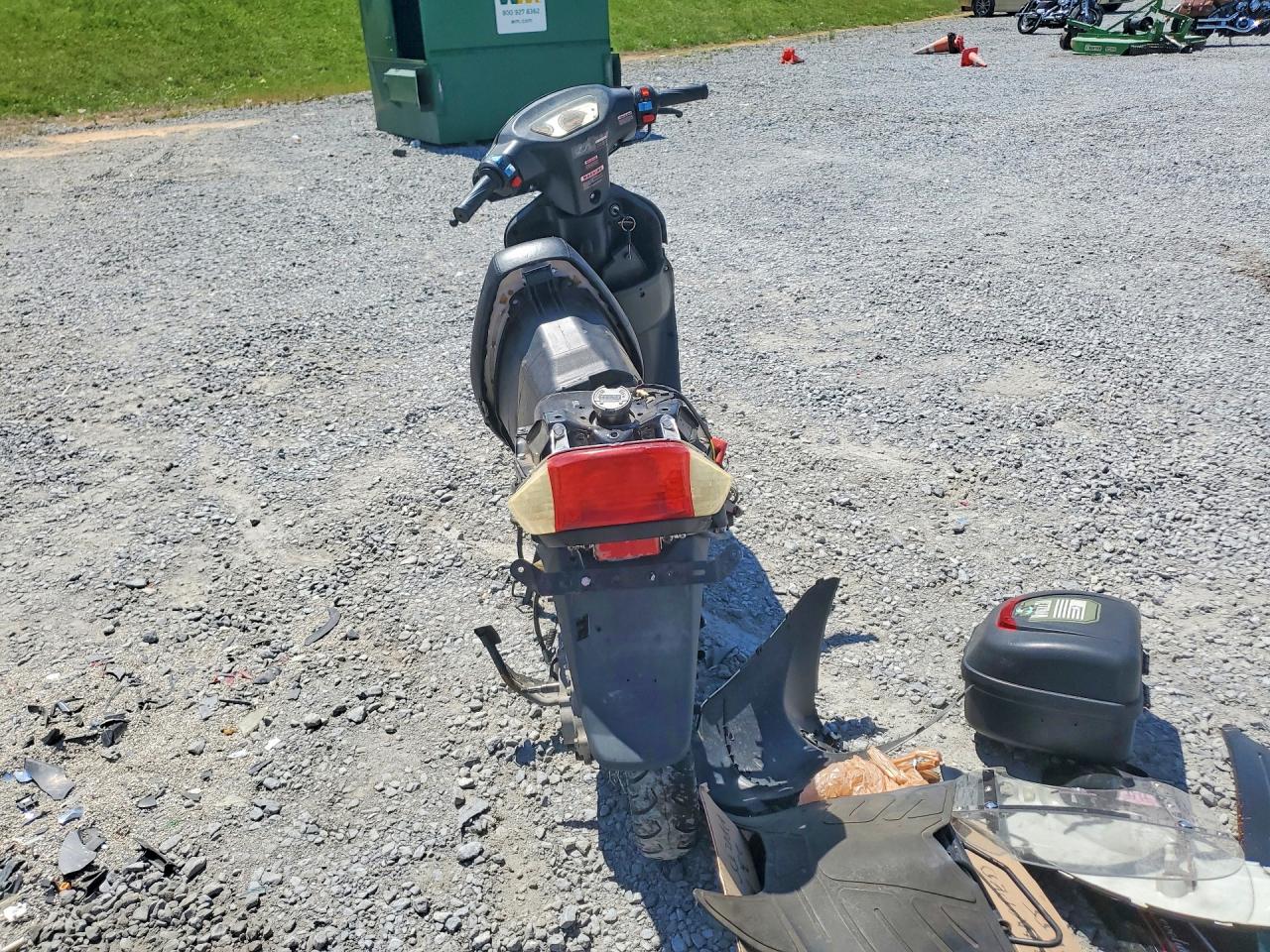 2023 BOOM MOPED