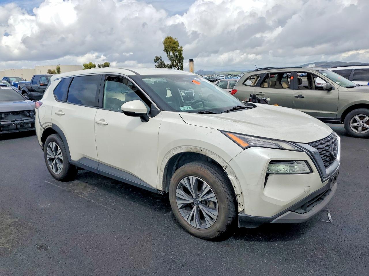 2022 NISSAN ROGUE