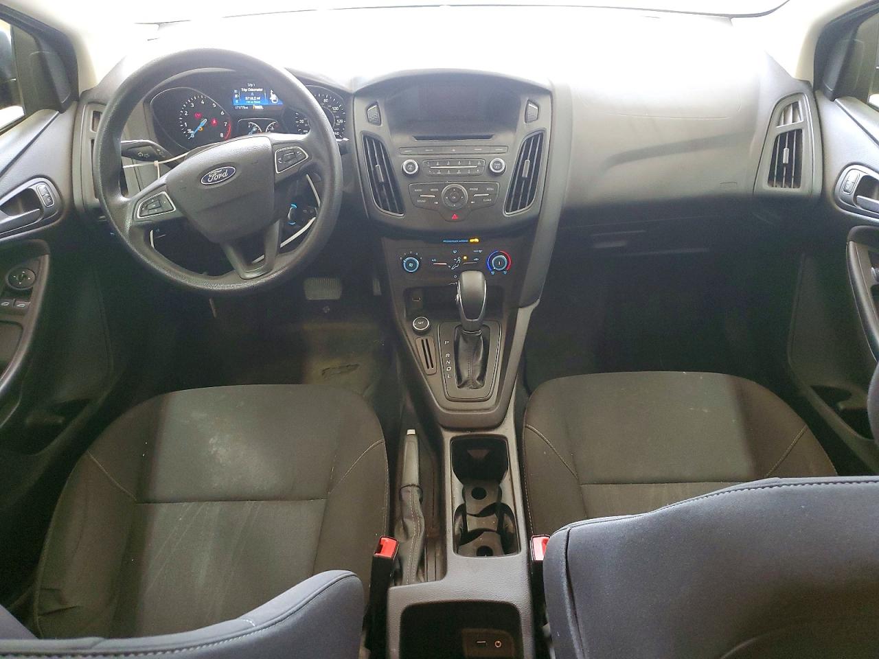 2016 FORD FOCUS