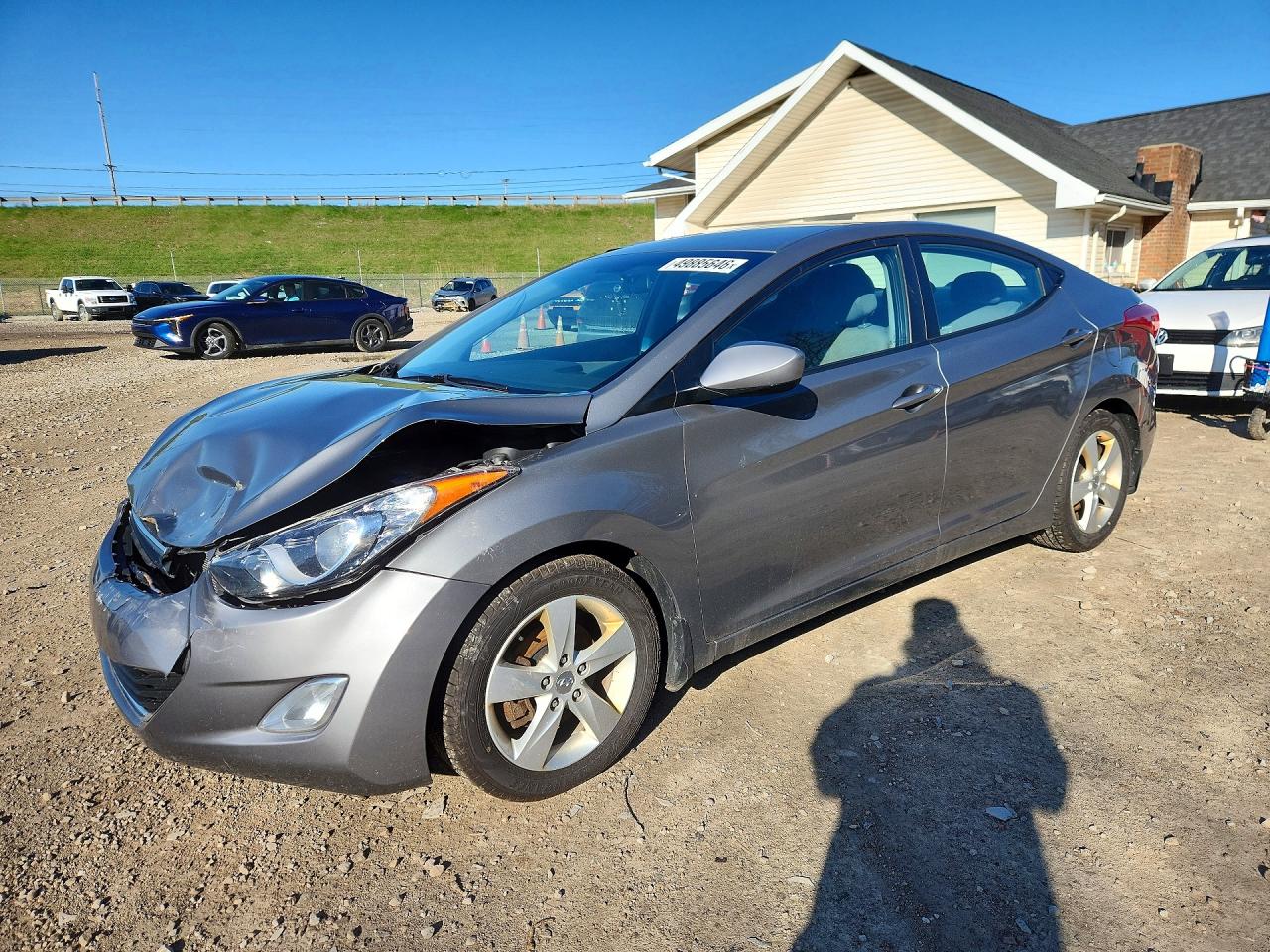 2013 HYUNDAI ELANTRA