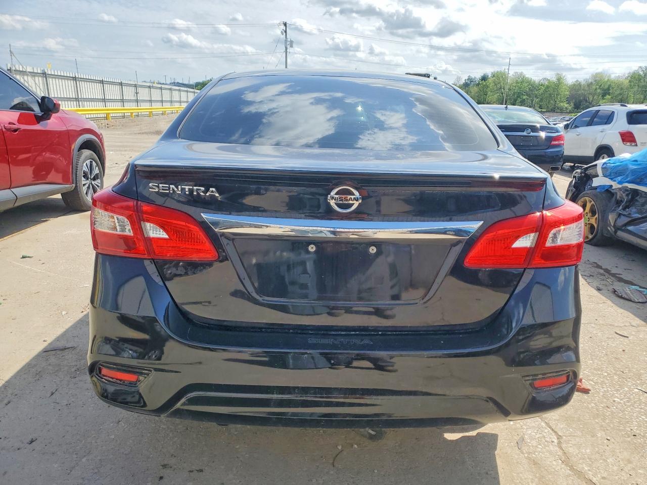 2018 NISSAN SENTRA
