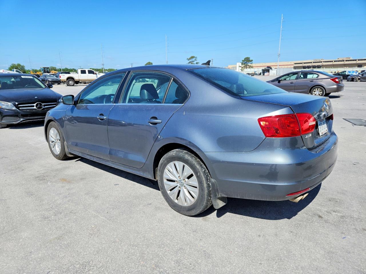 2013 VOLKSWAGEN JETTA