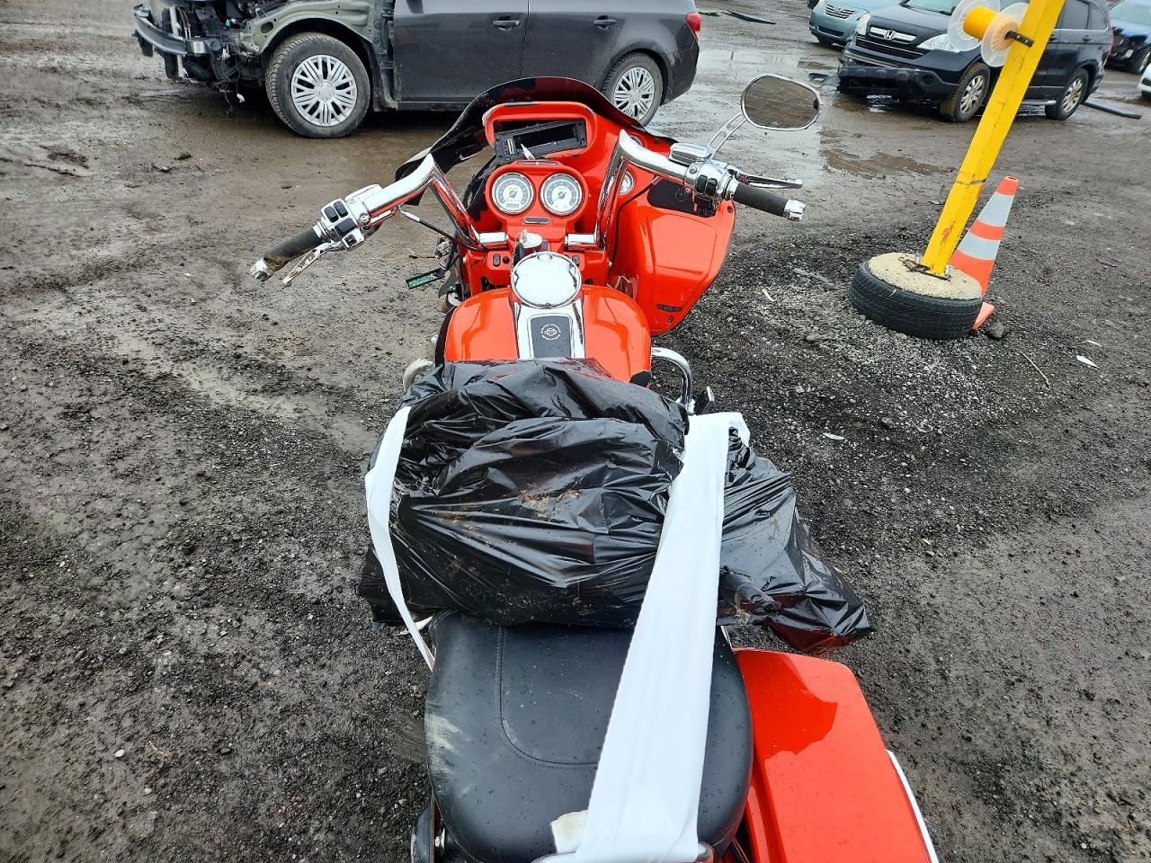 2009 HARLEY-DAVIDSON FLSE