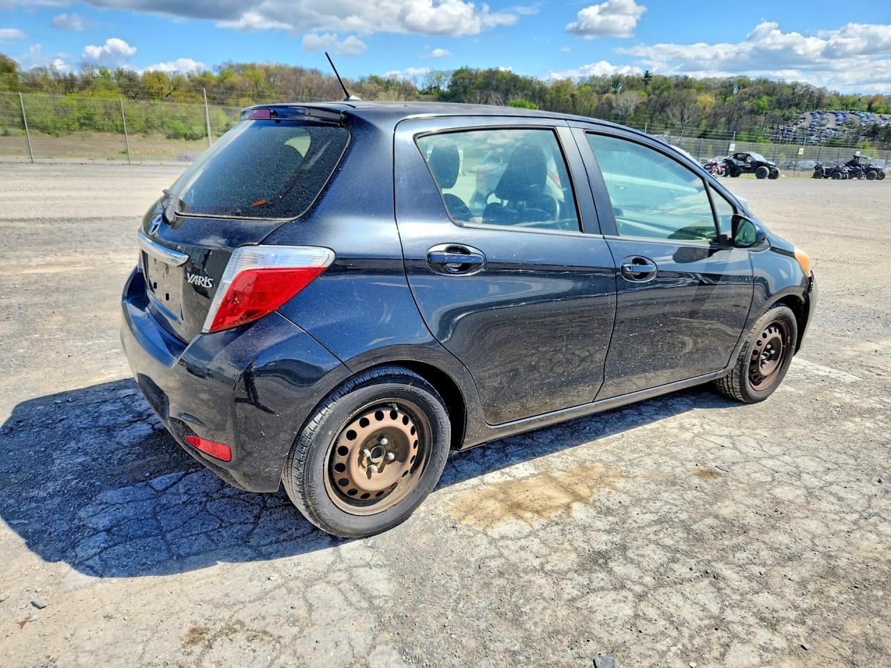 2012 TOYOTA YARIS