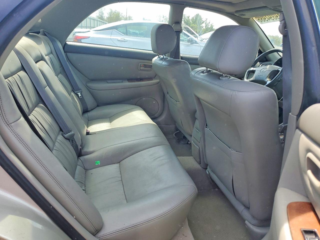 1999 LEXUS ES250