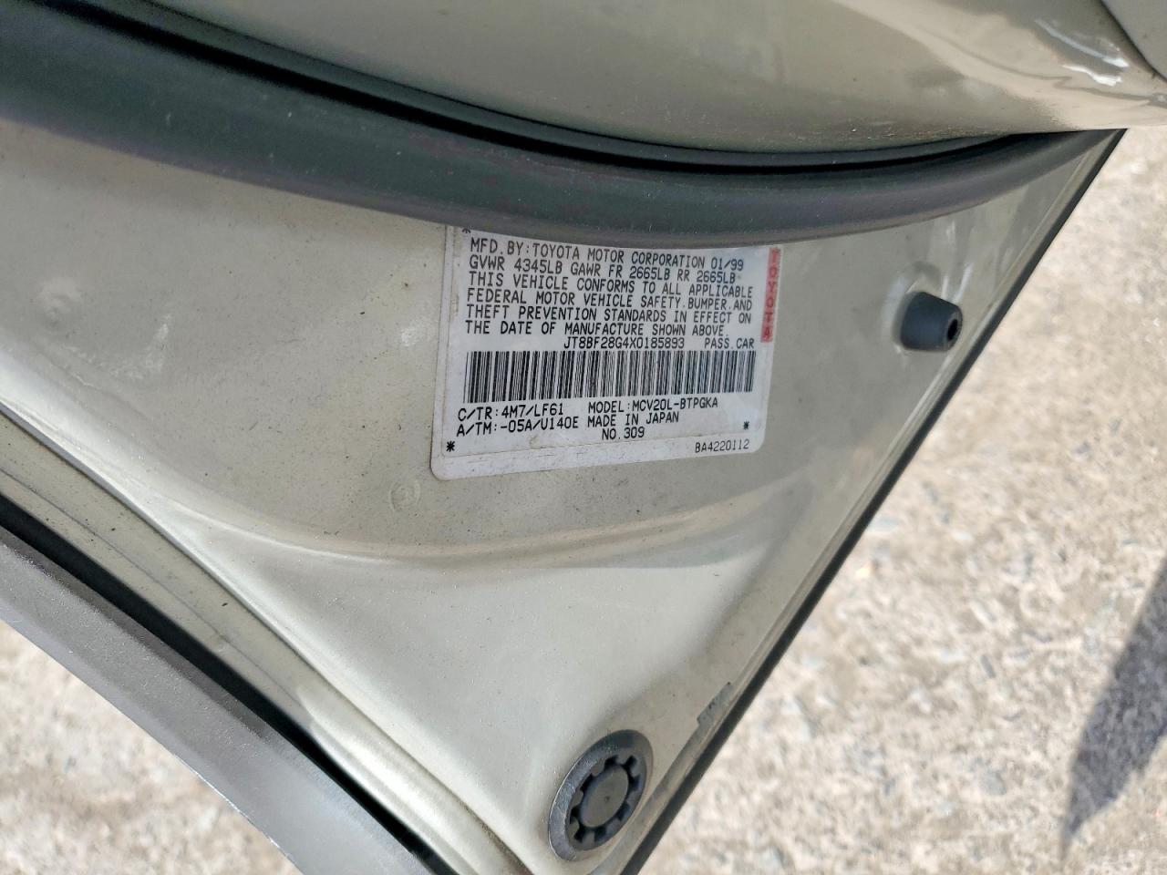 1999 LEXUS ES250