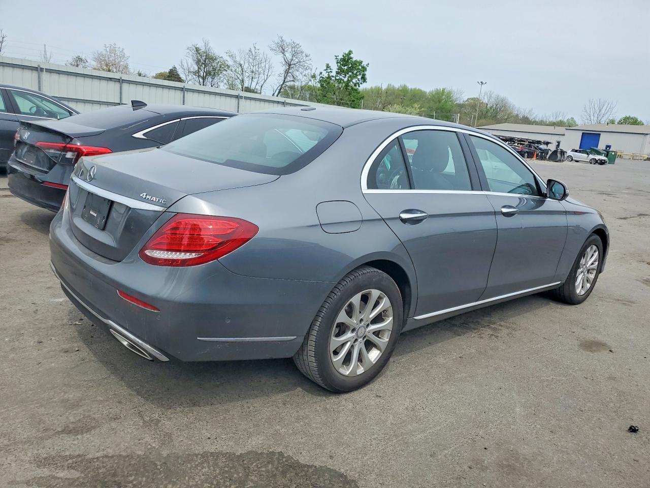 2017 MERCEDES-BENZ E-CLASS