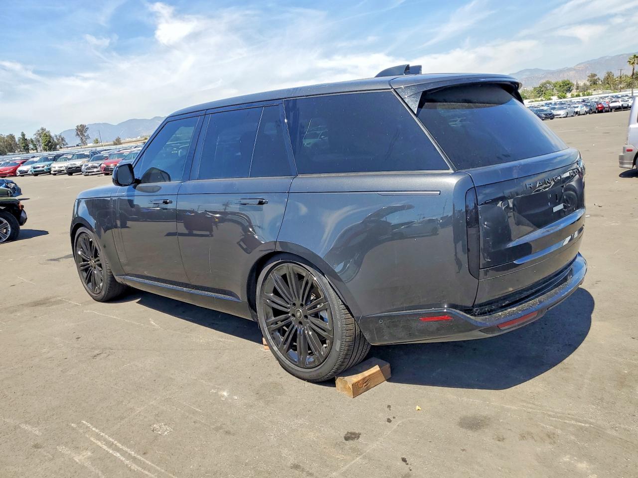 2025 LAND ROVER RANGEROVER