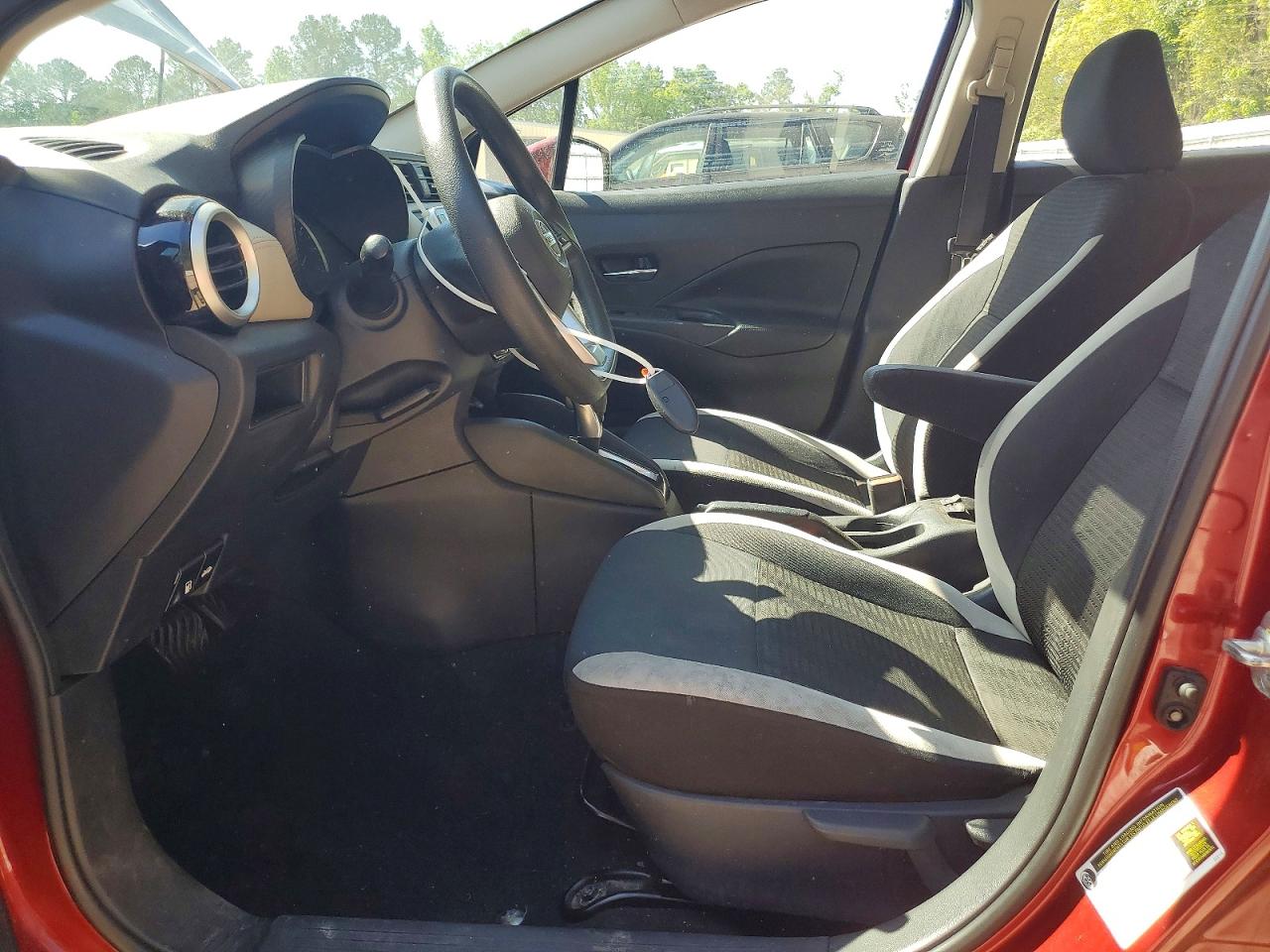 2020 NISSAN VERSA