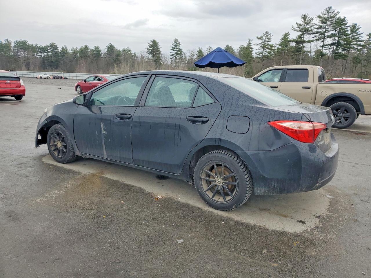 2017 TOYOTA COROLLA