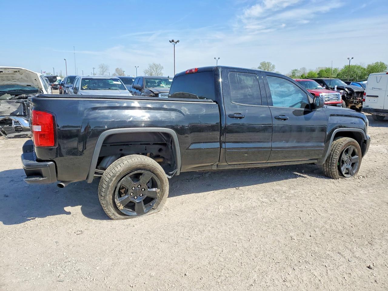 2018 GMC SIERRA