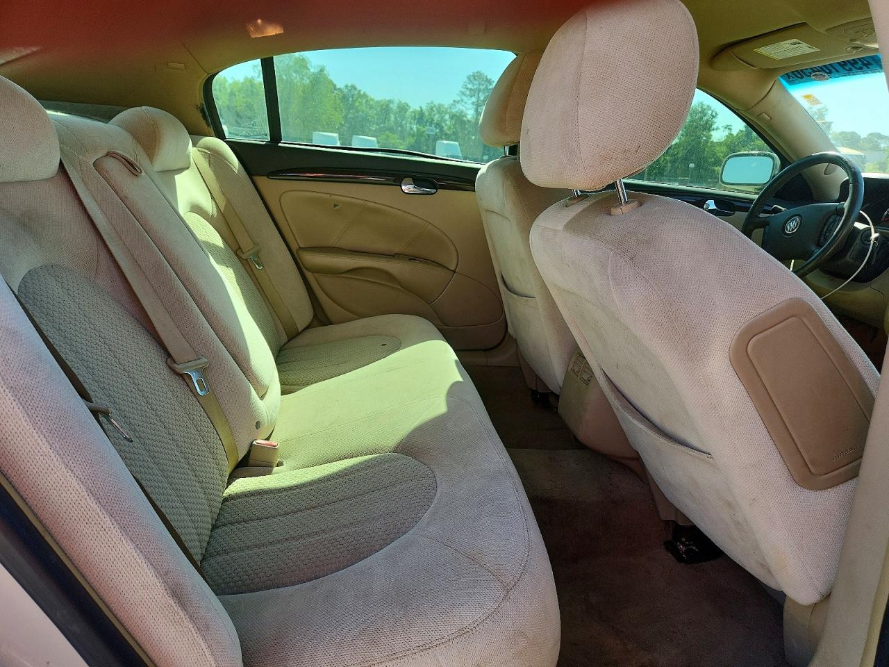 2011 BUICK LUCERNE