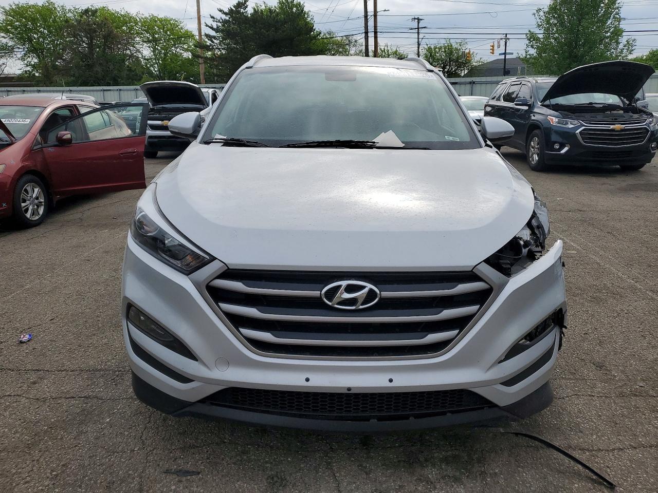 2018 HYUNDAI TUCSON