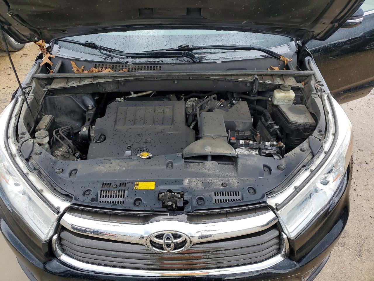 2015 TOYOTA HIGHLANDER