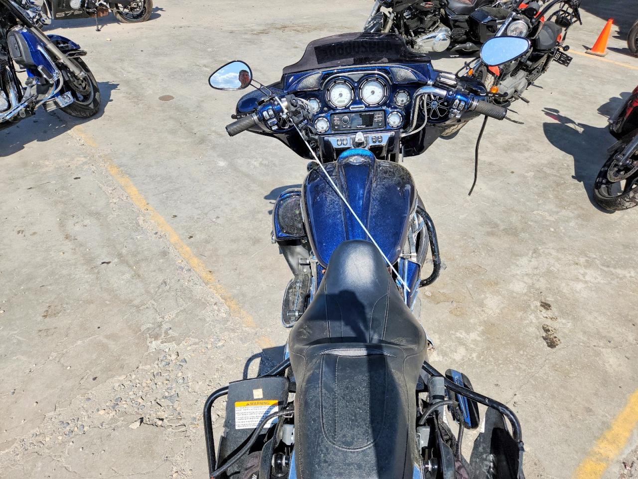 2012 HARLEY-DAVIDSON FL